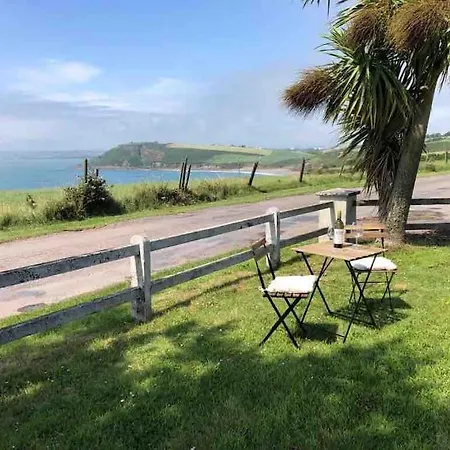 Prázdninový dům Harbour View Cottage, Rochespoint, Cork Harbour Midleton
