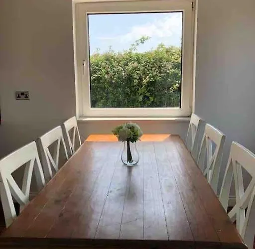 Harbour View Cottage, Rochespoint, Cork Harbour Prázdninový dům *