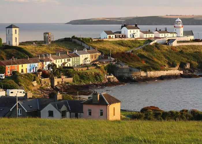 Harbour View Cottage, Rochespoint, Cork Harbour * Midleton